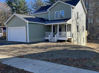 35 Linden St, Rochester, NH 03867