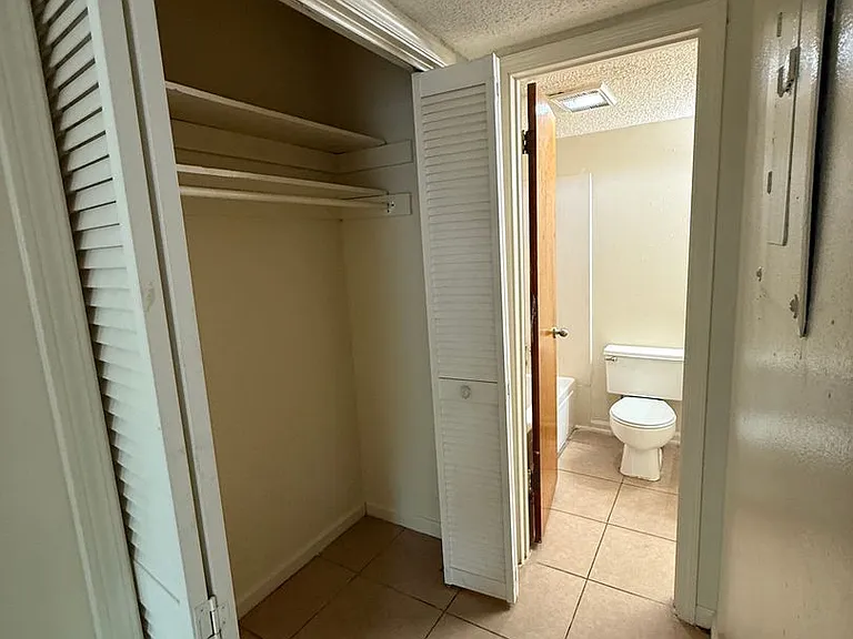 8216B Governor Dr — Photo 16