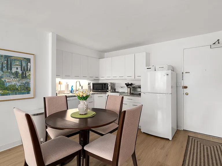 29 Concord Ave #410 — Photo 7