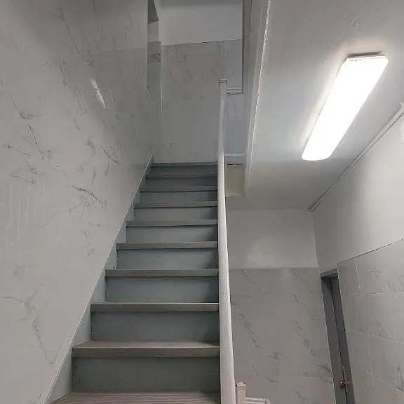 753 E 6th St #7 — Photo 12
