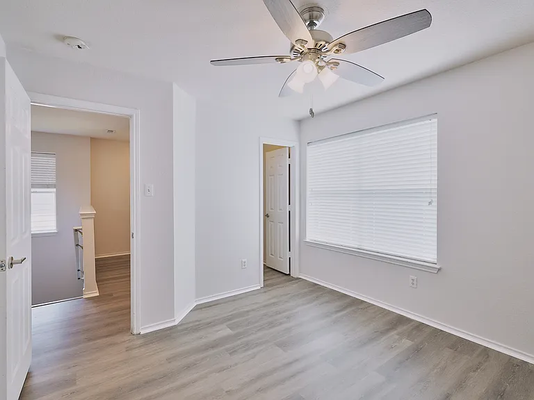 9316 Rowlands Sayle Rd — Photo 24