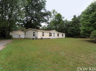 1250 Sixteen Mile Rd NW, Kent City, MI