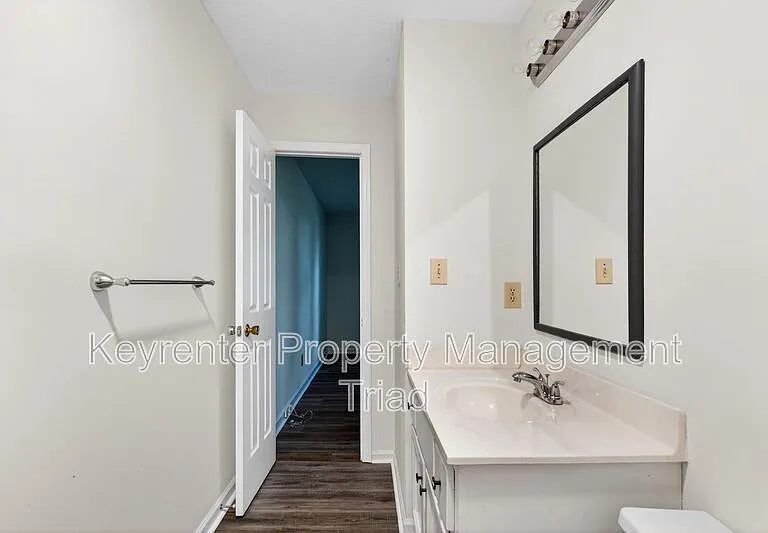 1223 Watermark Ct — Photo 23