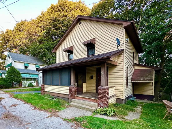 720 Neshannock Blvd, New Castle, PA 16101