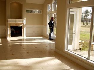 6 Leisure Ln, Spring, TX 77380