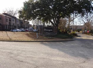 914 Old Manor Rd, Columbia, SC 29210