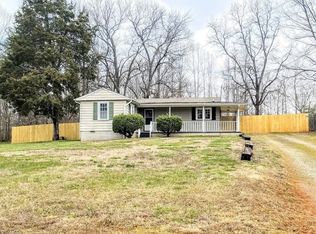 381 Stanleyville Manor Ave, Rural Hall, NC 27045