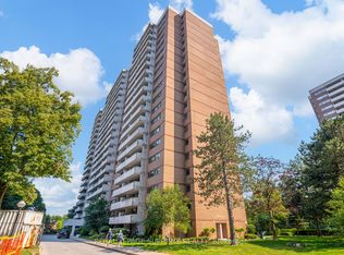 250 Scarlett Rd #305, Toronto, ON M6N4X5