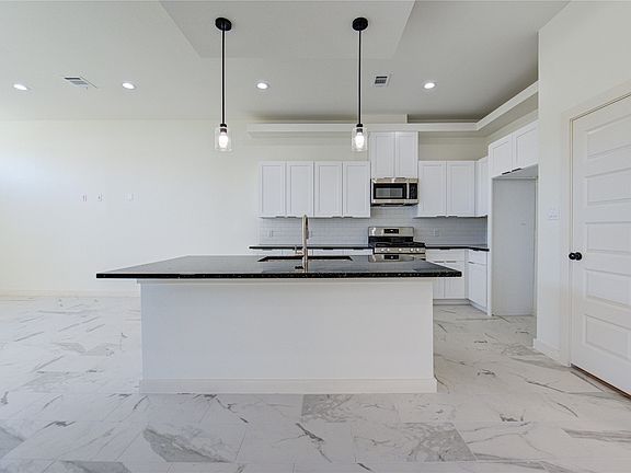 3rd image of 2919 El Fenice Ln #2919