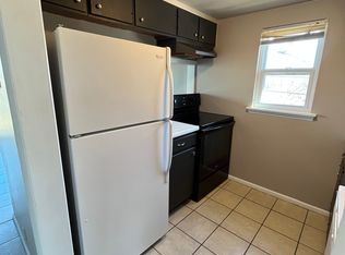 907 E 12th Ave #231, Hutchinson, KS 67501