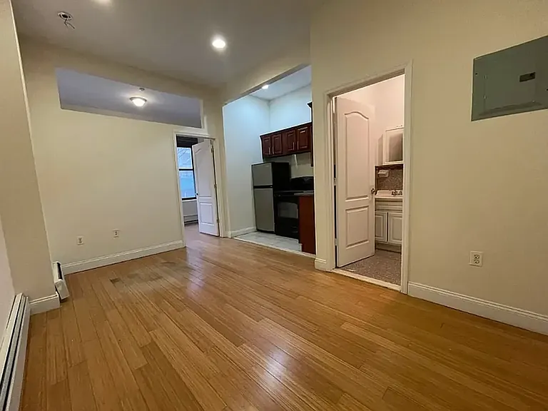 612 W 138th St #3F — Photo 4
