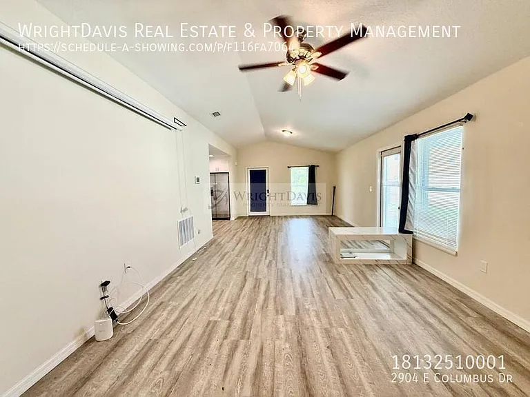 2904 E Columbus Dr — Photo 13