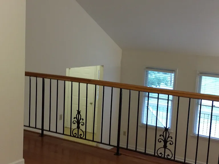 4919 Robinwood Rd — Photo 4