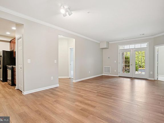5th image of 43415 Madison Renee Ter Unit 102