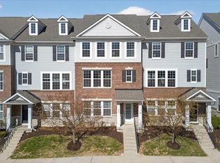 1087 E Linden Ave, Saint Louis, MO 63117