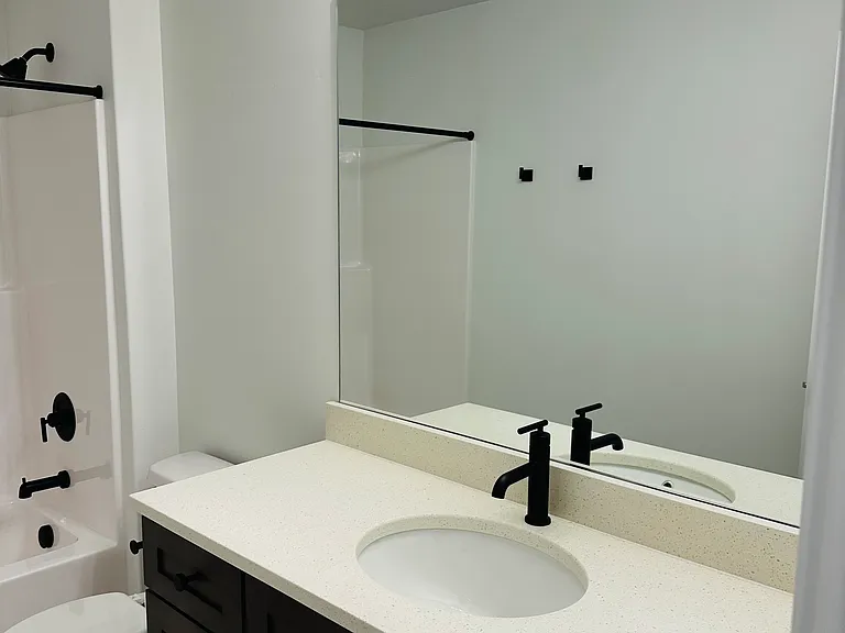 3693 S 1950 W #201 — Photo 20