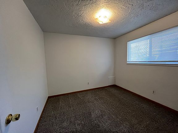 3rd image of 3724 Billings Dr #1