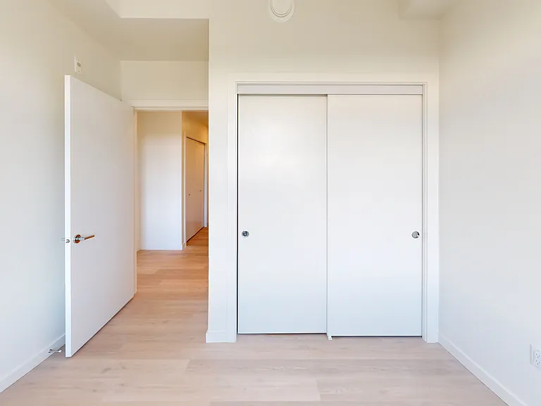 870 McCallum Rd — Photo 32