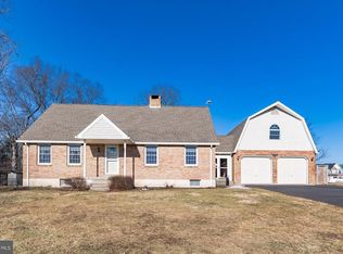 2291 E Buck Rd, Pennsburg, PA 18073