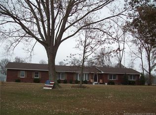 204 W Spring Meadow Cir, Salem, IN 47167