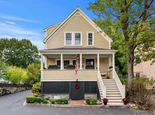 12 Capen St, Milton, MA 02186