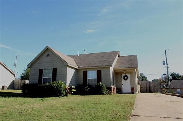 1st image of 4390 Bishop Hills Dr