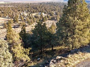 44 Dwinell Rd, Weed, CA 96094