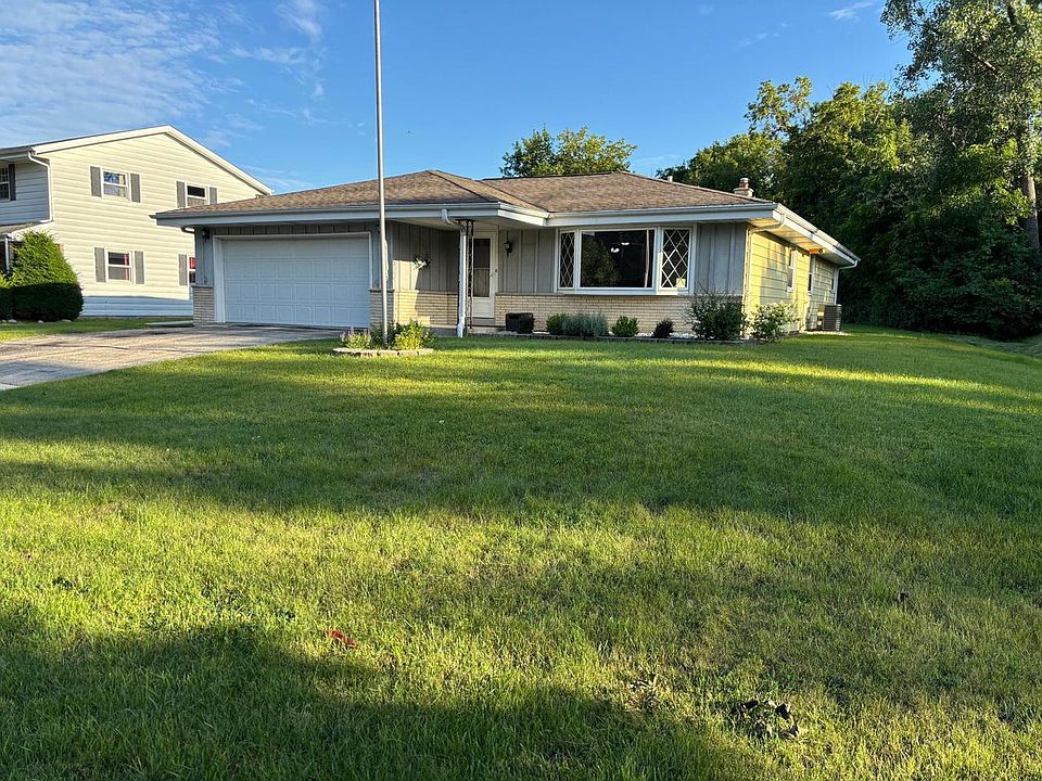 1st image of 3901 West Plainfield AVENUE