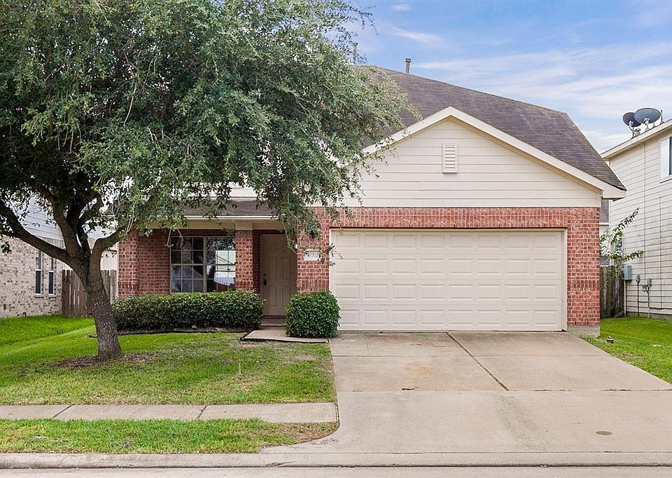 1st image of 20715 Dewberry Creek Ln