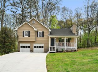 30 Azalea Dr SE, Cartersville, GA 30121