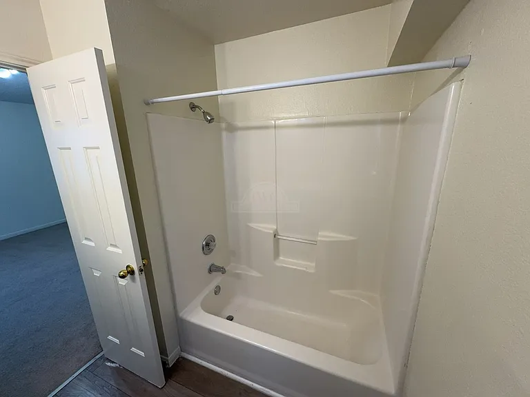 3804 Water Oak Dr — Photo 16