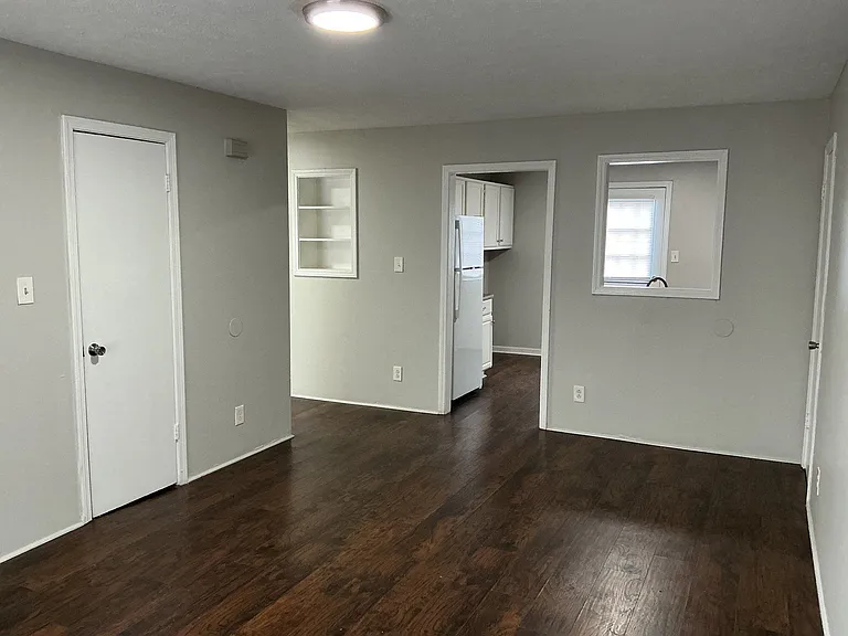 279 Tinker Hill Cv #A — Photo 4