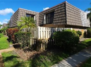 1640 Forest Lakes Cir APT D, West Palm Beach, FL 33406