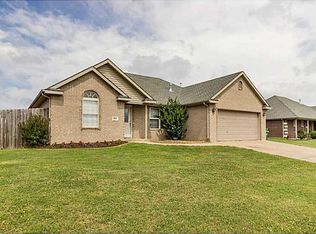 540 Tamarron Dr, N, AR 72719