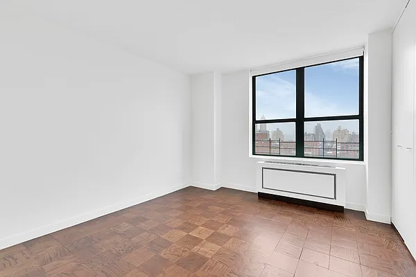 Rented by Cooper & Cooper Real Estate | media 3