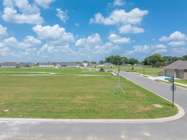 200 Sea Island Ln, Youngsville, LA 70592