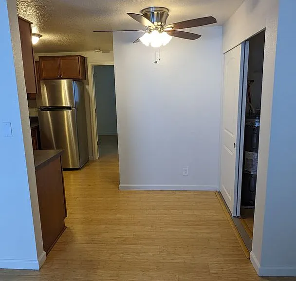 4102-4128 SE Cesar E Chavez Blvd — Photo 11