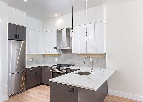 1st image of 26-33 28th St #2A