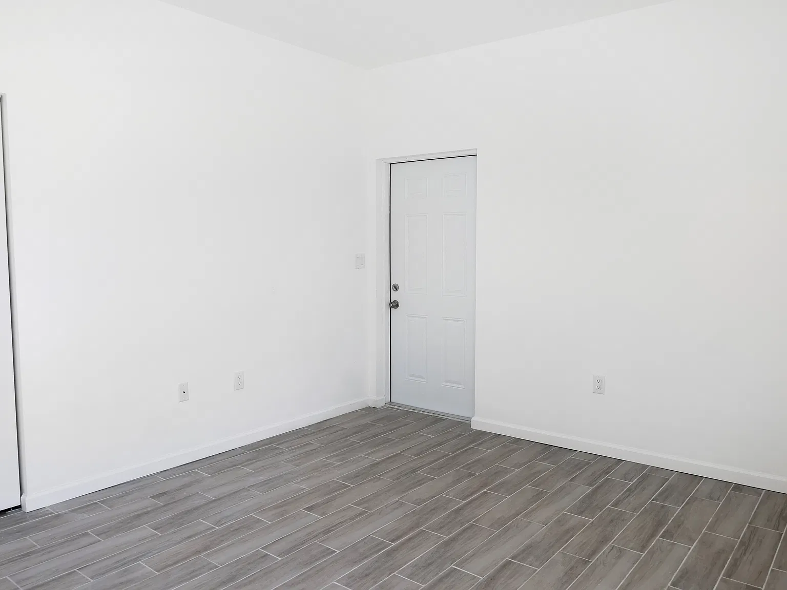 5 bed, $4,500 — Photo 4