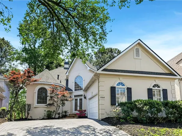 225 Brassy Ct, Johns Creek, GA 30022