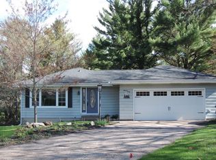 1140 Weeping Willow Cir, Wisconsin Rapids, WI 54494