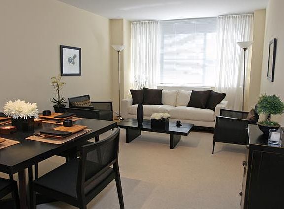 4th image of 45 W 60th St APT 15J