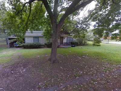 415 E Franklin St, Wolfe City, TX, 75496