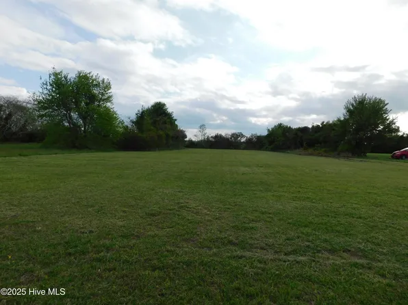 17 Durant Street, Hertford, NC 27944