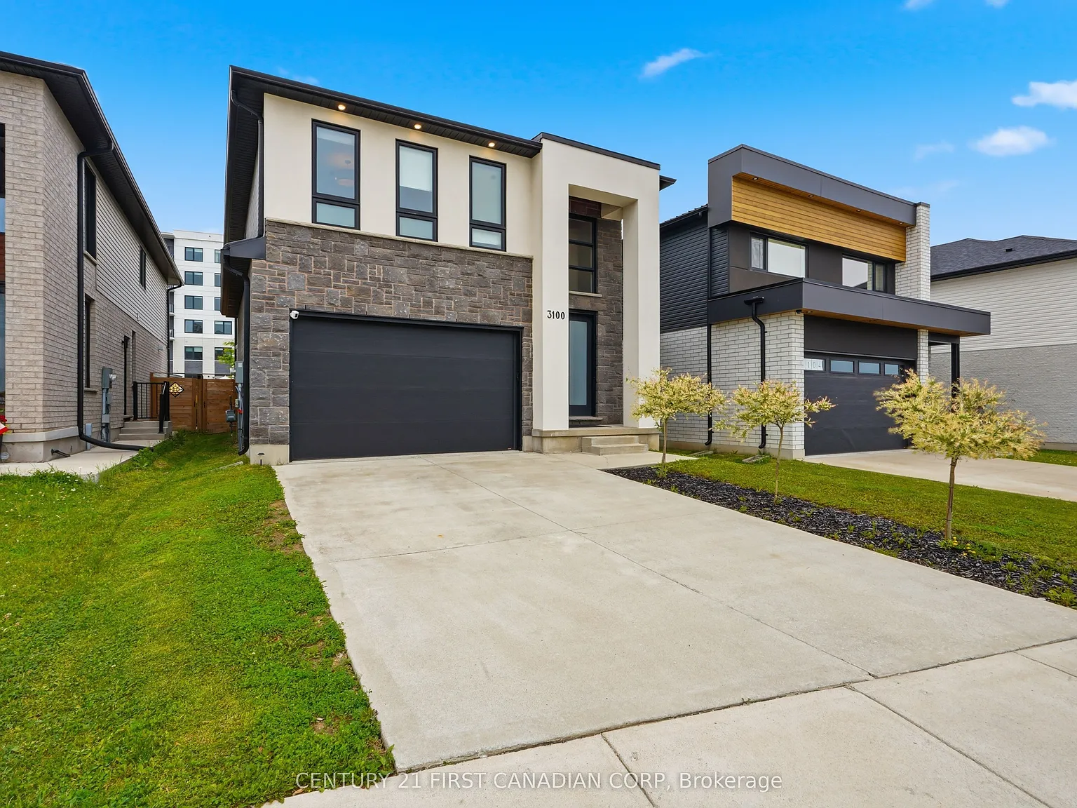 5 bed, $3,899 — Photo 2