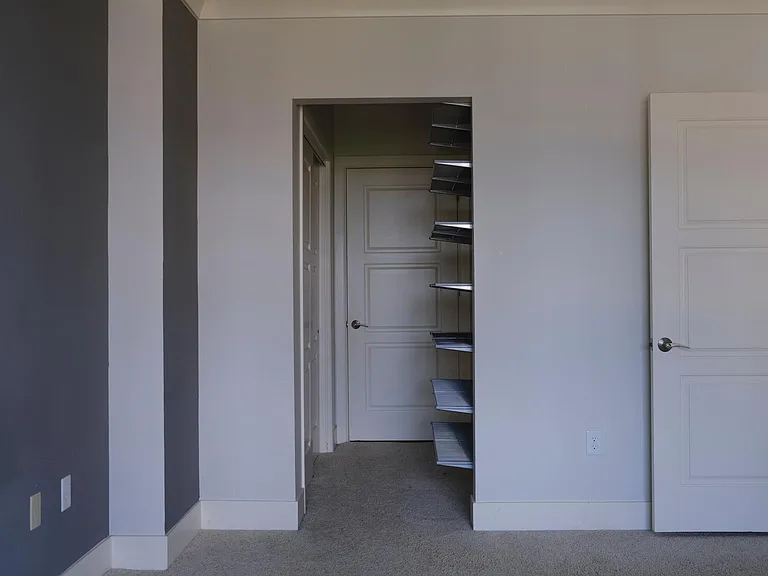222 S Caldwell St #1607 — Photo 10