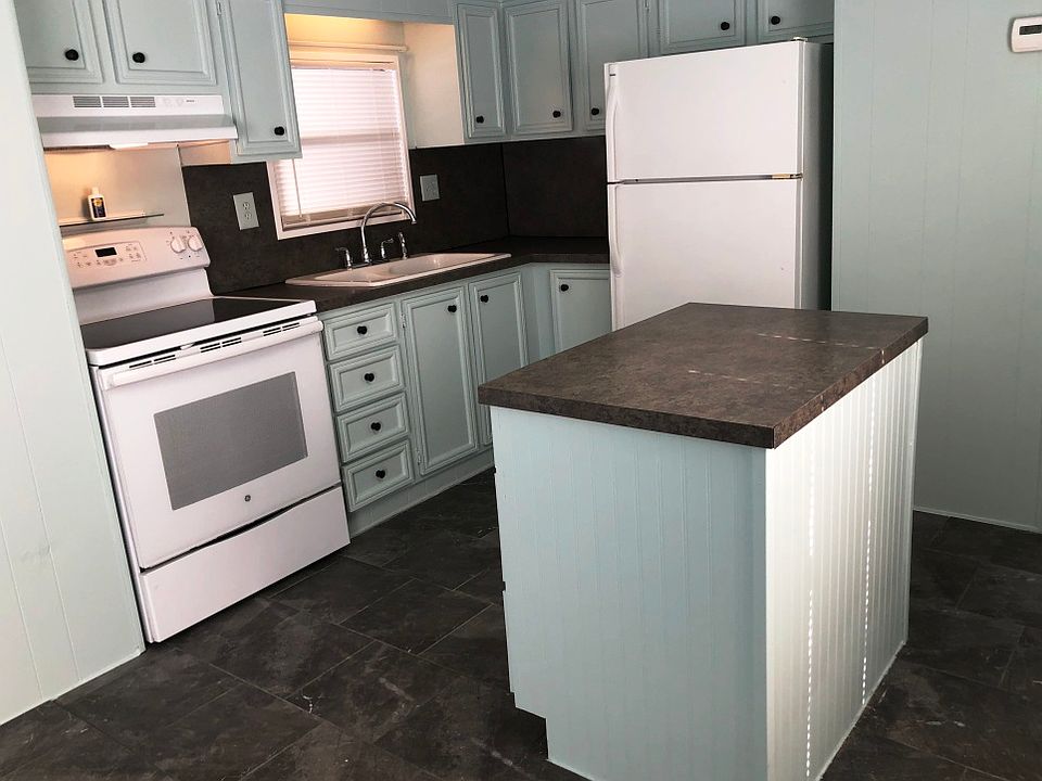 2nd image of 3305 Indiana Ave Trlr 25