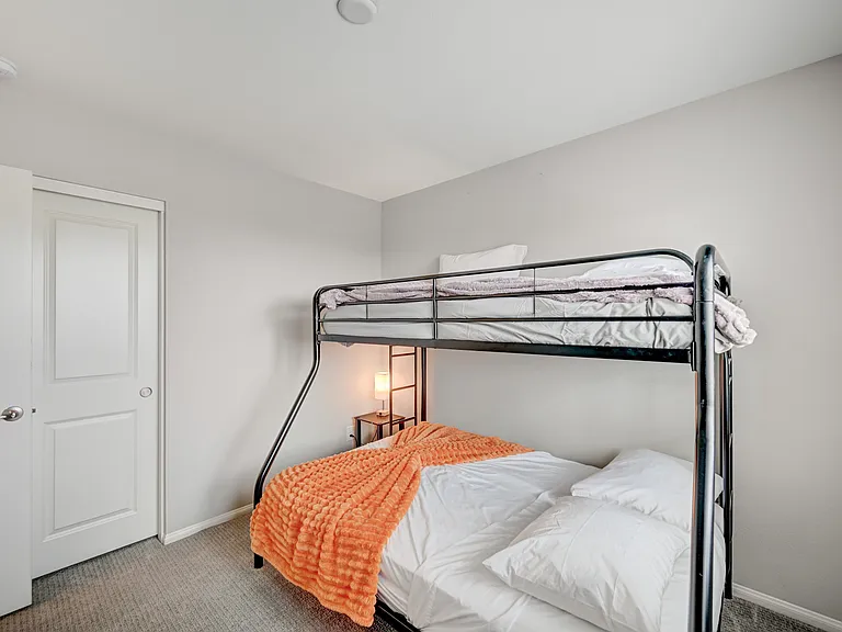 5549 Bonita Park Ct — Photo 30