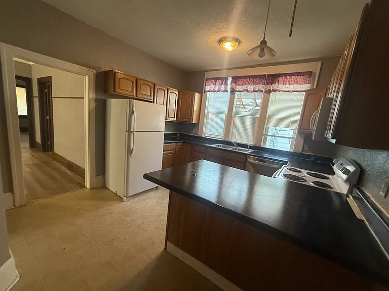 1040 Jessie St #1 — Photo 6