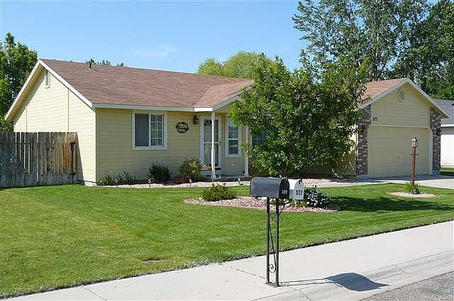 1st image of 527 W Woodbury Dr